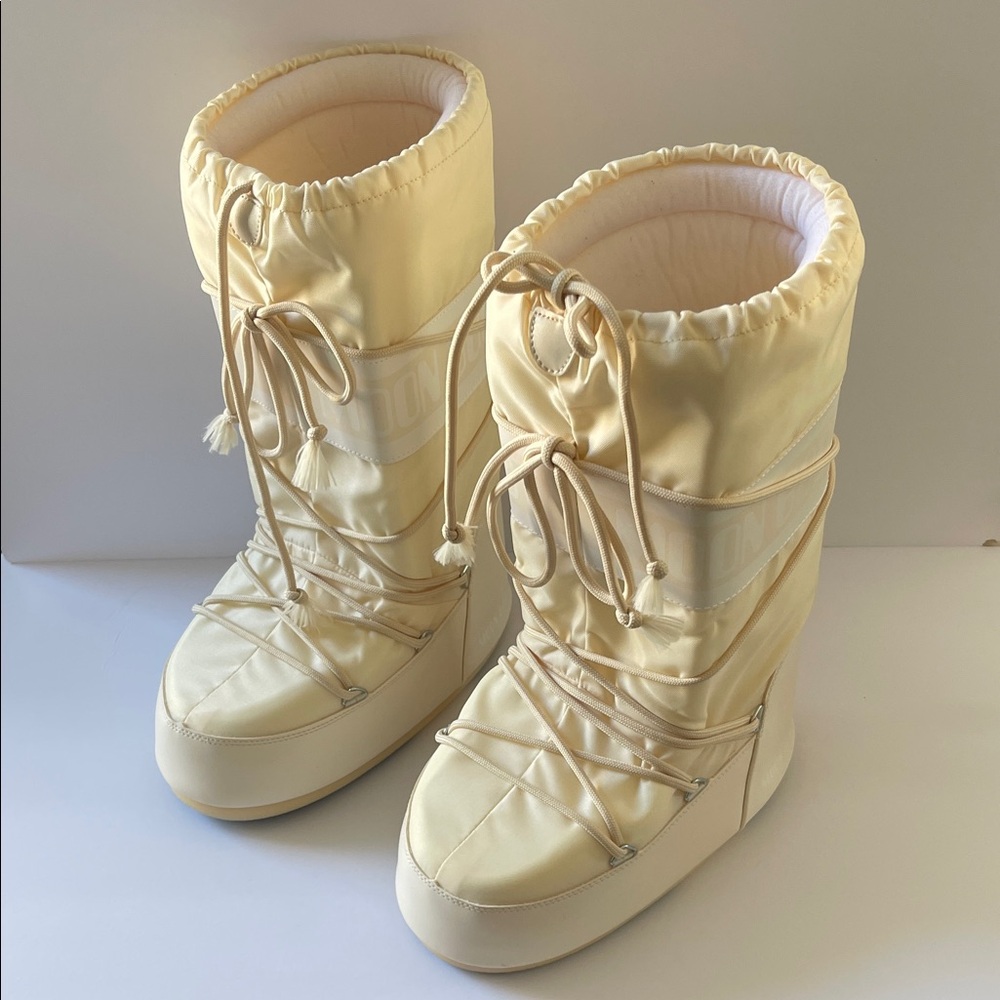 Moon Boot Nylon Boot In Cream - Picture 4 of 16